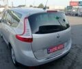 Серый Рено Гранд Сценик, объемом двигателя 1.9 л и пробегом 261 тыс. км за 6500 $, фото 3 на Automoto.ua