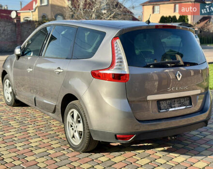 Серый Рено Гранд Сценик, объемом двигателя 1.5 л и пробегом 245 тыс. км за 6299 $, фото 9 на Automoto.ua
