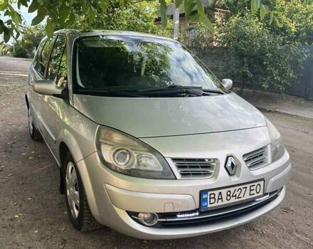 Серый Рено Гранд Сценик, объемом двигателя 1.5 л и пробегом 230 тыс. км за 6000 $, фото 6 на Automoto.ua