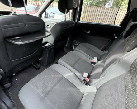 Рено Гранд Сценик 2009 в Луцке на Automoto.ua Серый Рено Гранд Сценик, объемом двигателя 1.4 л и пробегом 205 тыс. км за 5300 $, фото 6 на Automoto.ua