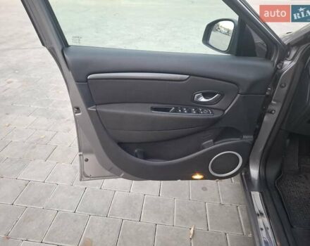 Рено Гранд Сценик 2009 в Черкассах на Automoto.ua Серый Рено Гранд Сценик, объемом двигателя 1.5 л и пробегом 275 тыс. км за 7500 $, фото 8 на Automoto.ua