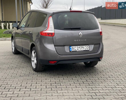 Серый Рено Гранд Сценик, объемом двигателя 1.46 л и пробегом 243 тыс. км за 6900 $, фото 10 на Automoto.ua