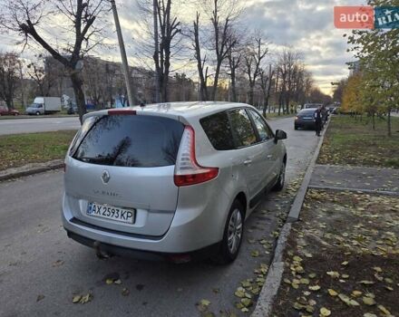 Сірий Рено Гранд Сценік, об'ємом двигуна 1.6 л та пробігом 245 тис. км за 6350 $, фото 6 на Automoto.ua