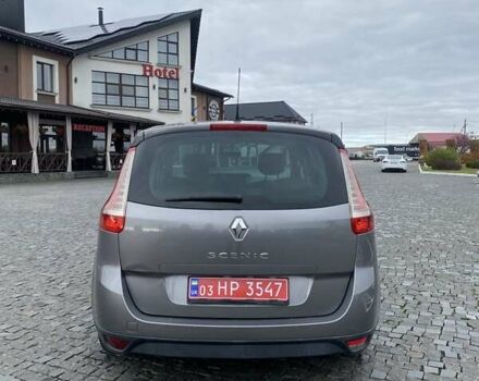 Серый Рено Гранд Сценик, объемом двигателя 1.5 л и пробегом 197 тыс. км за 7250 $, фото 4 на Automoto.ua