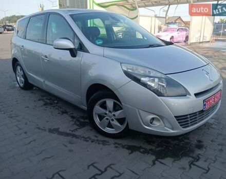 Серый Рено Гранд Сценик, объемом двигателя 1.9 л и пробегом 261 тыс. км за 6500 $, фото 21 на Automoto.ua