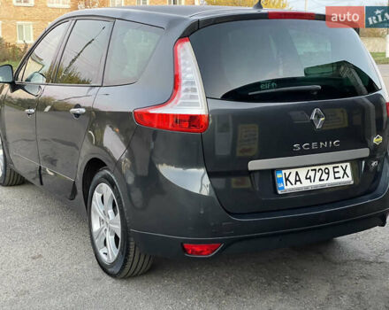 Серый Рено Гранд Сценик, объемом двигателя 1.46 л и пробегом 261 тыс. км за 6550 $, фото 16 на Automoto.ua