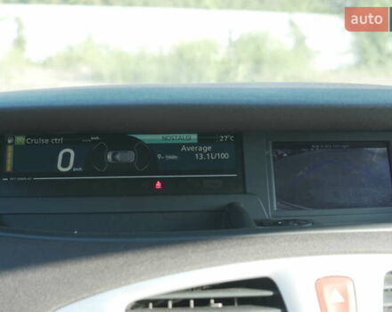 Серый Рено Гранд Сценик, объемом двигателя 1.87 л и пробегом 319 тыс. км за 7900 $, фото 3 на Automoto.ua