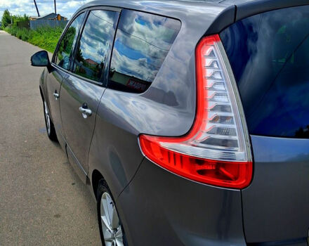 Сірий Рено Гранд Сценік, об'ємом двигуна 1.4 л та пробігом 215 тис. км за 6700 $, фото 5 на Automoto.ua