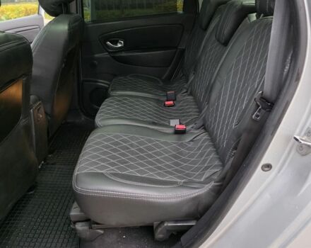 Серый Рено Гранд Сценик, объемом двигателя 1.5 л и пробегом 309 тыс. км за 6000 $, фото 2 на Automoto.ua