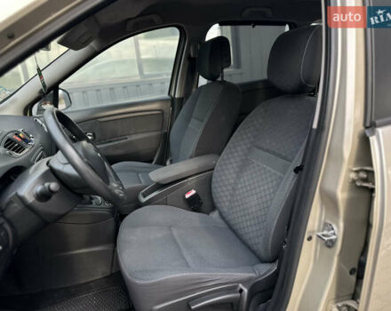 Серый Рено Гранд Сценик, объемом двигателя 1.5 л и пробегом 197 тыс. км за 6950 $, фото 51 на Automoto.ua