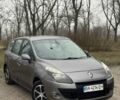 Серый Рено Гранд Сценик, объемом двигателя 1.5 л и пробегом 255 тыс. км за 6600 $, фото 1 на Automoto.ua