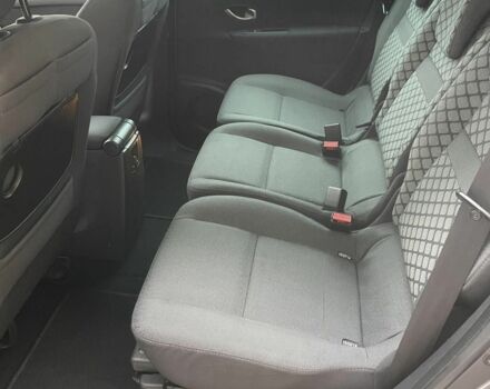 Серый Рено Гранд Сценик, объемом двигателя 1.5 л и пробегом 260 тыс. км за 7500 $, фото 9 на Automoto.ua