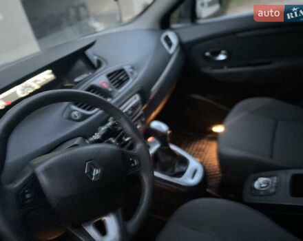 Сірий Рено Гранд Сценік, об'ємом двигуна 1.5 л та пробігом 265 тис. км за 7900 $, фото 7 на Automoto.ua