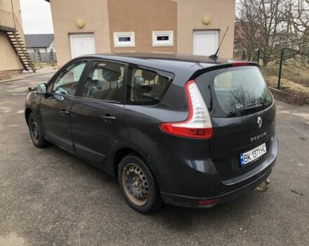 Сірий Рено Гранд Сценік, об'ємом двигуна 1.9 л та пробігом 300 тис. км за 5900 $, фото 5 на Automoto.ua