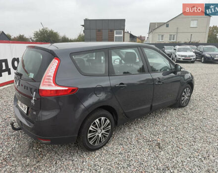 Серый Рено Гранд Сценик, объемом двигателя 1.46 л и пробегом 228 тыс. км за 6500 $, фото 7 на Automoto.ua