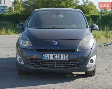 Серый Рено Гранд Сценик, объемом двигателя 1.87 л и пробегом 319 тыс. км за 7900 $, фото 38 на Automoto.ua