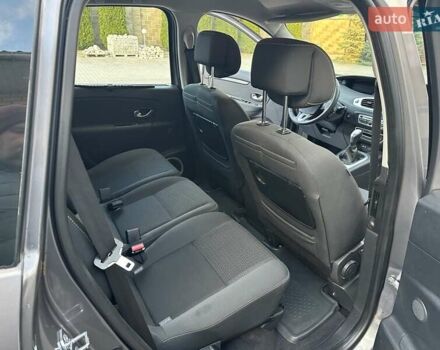 Рено Гранд Сценик 2010 в Луцке на Automoto.ua Серый Рено Гранд Сценик, объемом двигателя 2.02 л и пробегом 232 тыс. км за 7950 $, фото 18 на Automoto.ua