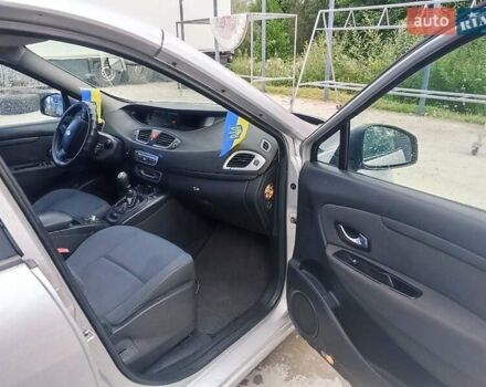 Серый Рено Гранд Сценик, объемом двигателя 1.5 л и пробегом 280 тыс. км за 6666 $, фото 5 на Automoto.ua