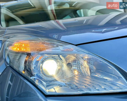 Серый Рено Гранд Сценик, объемом двигателя 2 л и пробегом 244 тыс. км за 7800 $, фото 37 на Automoto.ua