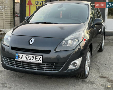 Серый Рено Гранд Сценик, объемом двигателя 1.46 л и пробегом 261 тыс. км за 6550 $, фото 13 на Automoto.ua