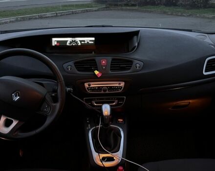 Серый Рено Гранд Сценик, объемом двигателя 1.5 л и пробегом 244 тыс. км за 7500 $, фото 6 на Automoto.ua