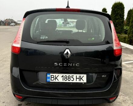 Серый Рено Гранд Сценик, объемом двигателя 1.5 л и пробегом 317 тыс. км за 7250 $, фото 5 на Automoto.ua