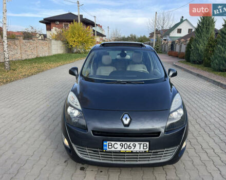 Серый Рено Гранд Сценик, объемом двигателя 1.5 л и пробегом 300 тыс. км за 5999 $, фото 42 на Automoto.ua