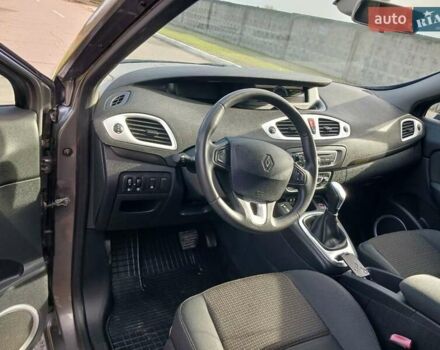 Серый Рено Гранд Сценик, объемом двигателя 1.5 л и пробегом 188 тыс. км за 8300 $, фото 13 на Automoto.ua
