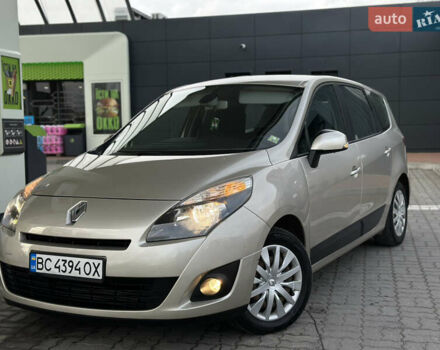 Серый Рено Гранд Сценик, объемом двигателя 1.5 л и пробегом 197 тыс. км за 6950 $, фото 13 на Automoto.ua