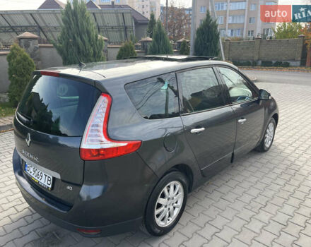 Серый Рено Гранд Сценик, объемом двигателя 1.5 л и пробегом 300 тыс. км за 5999 $, фото 35 на Automoto.ua