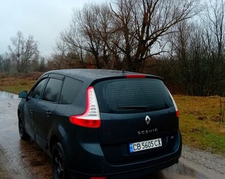 Сірий Рено Гранд Сценік, об'ємом двигуна 1.5 л та пробігом 253 тис. км за 7200 $, фото 2 на Automoto.ua