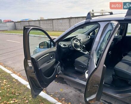 Серый Рено Гранд Сценик, объемом двигателя 1.5 л и пробегом 188 тыс. км за 8300 $, фото 53 на Automoto.ua