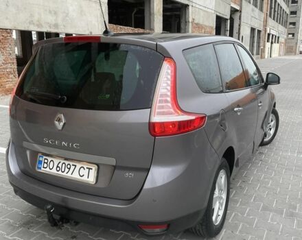 Серый Рено Гранд Сценик, объемом двигателя 1.5 л и пробегом 260 тыс. км за 7500 $, фото 3 на Automoto.ua