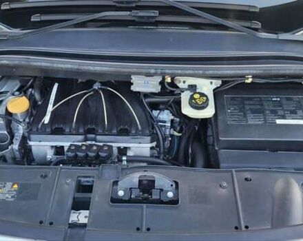 Серый Рено Гранд Сценик, объемом двигателя 2 л и пробегом 248 тыс. км за 8650 $, фото 24 на Automoto.ua