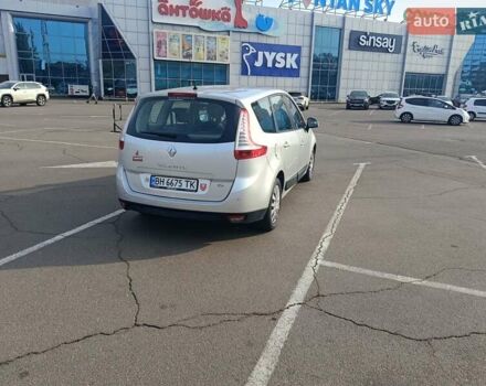 Сірий Рено Гранд Сценік, об'ємом двигуна 1.4 л та пробігом 180 тис. км за 7300 $, фото 3 на Automoto.ua