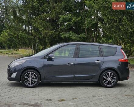 Серый Рено Гранд Сценик, объемом двигателя 2 л и пробегом 290 тыс. км за 6900 $, фото 13 на Automoto.ua