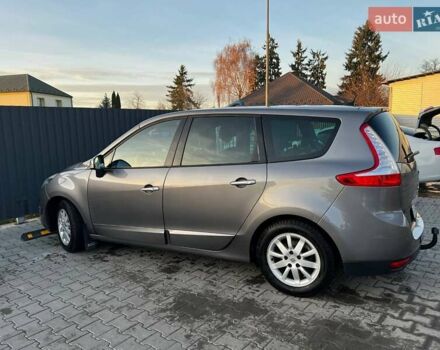 Сірий Рено Гранд Сценік, об'ємом двигуна 1.46 л та пробігом 254 тис. км за 7300 $, фото 4 на Automoto.ua