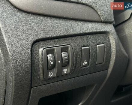 Серый Рено Гранд Сценик, объемом двигателя 1.5 л и пробегом 197 тыс. км за 6950 $, фото 42 на Automoto.ua