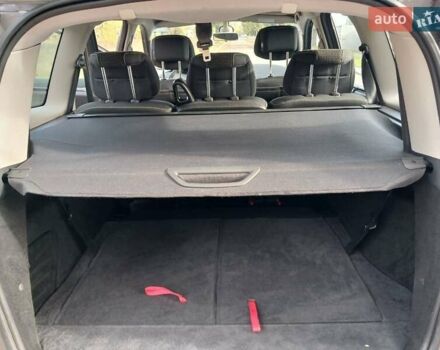 Серый Рено Гранд Сценик, объемом двигателя 1.5 л и пробегом 188 тыс. км за 8300 $, фото 44 на Automoto.ua