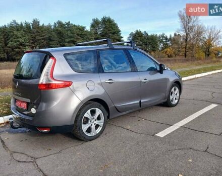 Серый Рено Гранд Сценик, объемом двигателя 1.5 л и пробегом 188 тыс. км за 8300 $, фото 6 на Automoto.ua