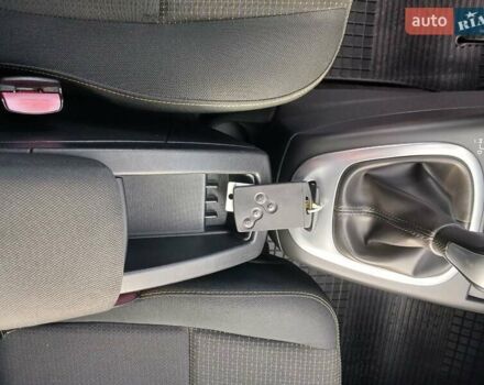 Серый Рено Гранд Сценик, объемом двигателя 1.5 л и пробегом 188 тыс. км за 8300 $, фото 25 на Automoto.ua