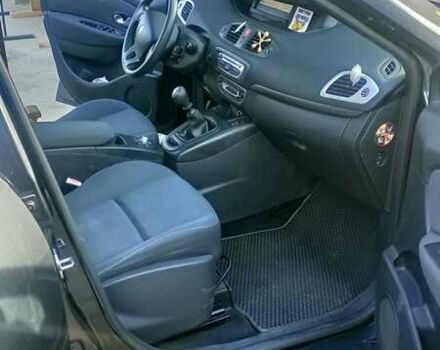 Серый Рено Гранд Сценик, объемом двигателя 1.46 л и пробегом 209 тыс. км за 6900 $, фото 5 на Automoto.ua