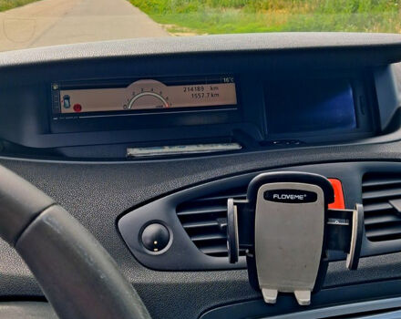 Сірий Рено Гранд Сценік, об'ємом двигуна 1.4 л та пробігом 215 тис. км за 6700 $, фото 2 на Automoto.ua