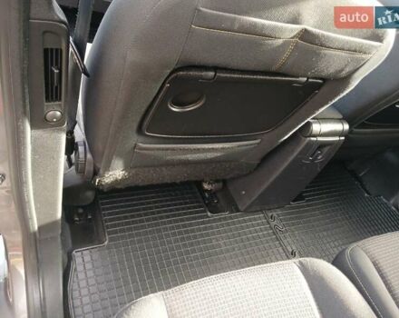 Серый Рено Гранд Сценик, объемом двигателя 1.5 л и пробегом 188 тыс. км за 8300 $, фото 31 на Automoto.ua