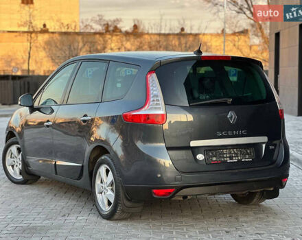 Серый Рено Гранд Сценик, объемом двигателя 1.4 л и пробегом 180 тыс. км за 5999 $, фото 8 на Automoto.ua