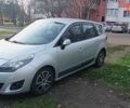 Серый Рено Гранд Сценик, объемом двигателя 1.46 л и пробегом 244 тыс. км за 7700 $, фото 9 на Automoto.ua