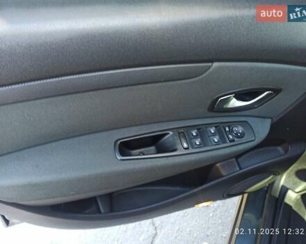 Сірий Рено Гранд Сценік, об'ємом двигуна 1.4 л та пробігом 248 тис. км за 6700 $, фото 13 на Automoto.ua