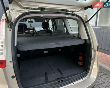 Серый Рено Гранд Сценик, объемом двигателя 1.5 л и пробегом 197 тыс. км за 6950 $, фото 56 на Automoto.ua