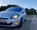 Серый Рено Гранд Сценик, объемом двигателя 1.5 л и пробегом 300 тыс. км за 7400 $, фото 26 на Automoto.ua