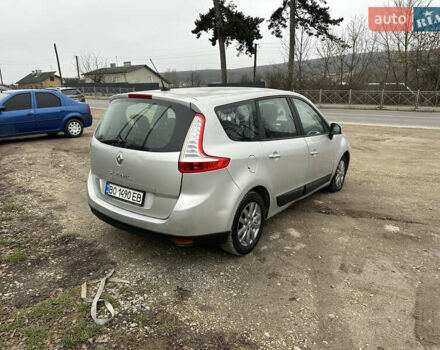 Сірий Рено Гранд Сценік, об'ємом двигуна 1.6 л та пробігом 340 тис. км за 6300 $, фото 3 на Automoto.ua